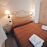 Casa Di Fiore Bad And Breakfast Bed & Breakfast San Giovanni in Fiore