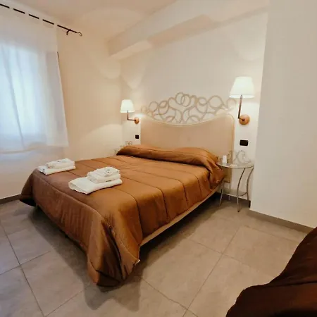 Casa Di Fiore Bad&breakfast San Giovanni in Fiore